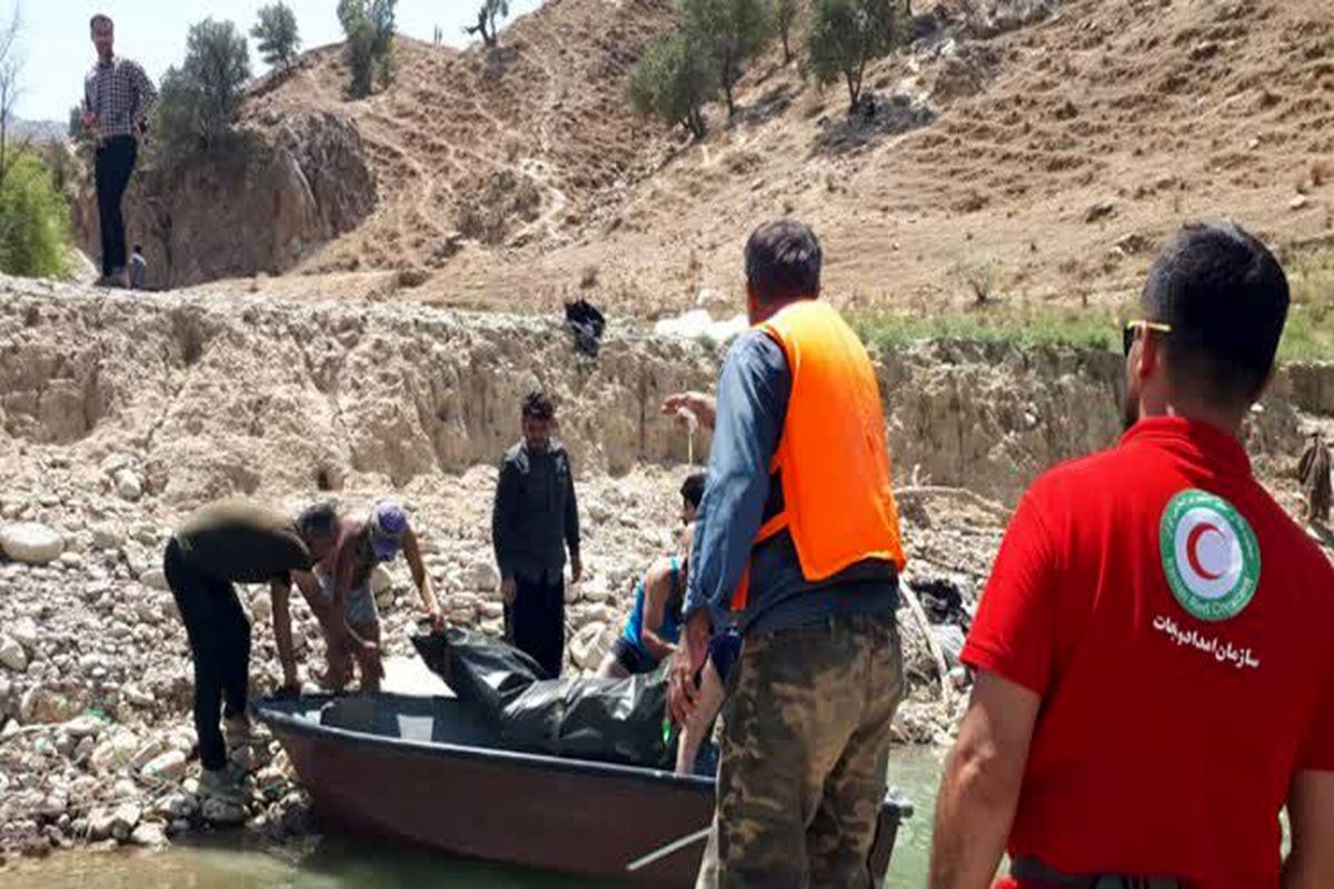 پیدا شدن جسد یکی از مفقودین حادثه سقوط گرگر  الیگودرز