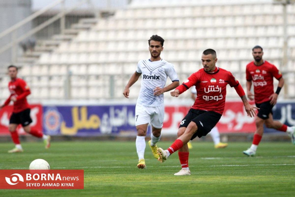 حمله پاسور برتر لیگ به یک پرسپولیسی!