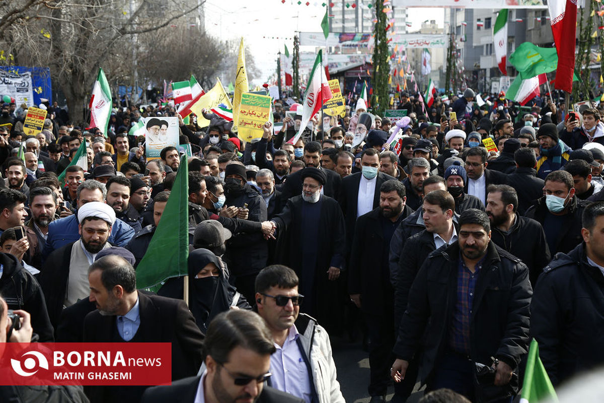 رئیس جمهور: تسهیلات و رفع محدودیت‌های بی‌سابقه برای بازگشت ایرانیان خارج از کشور/ دانشجویان و چهره‌هایی که در اغتشاشات دست به اقدامات غیرقانونی زدند، مشمول بخشودگی خواهند شد