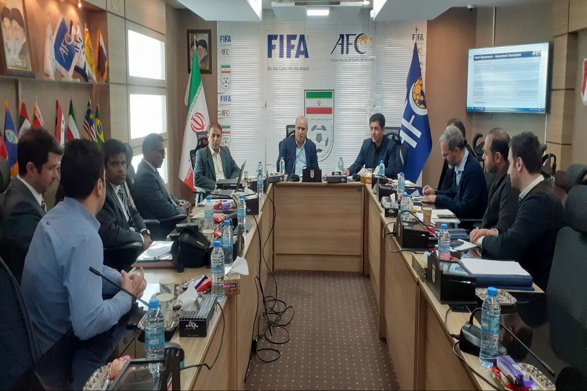 نشست مشترک رئیس، دبیرکل و عضو هیات رئیسه فدراسیون با نمایندگان AFC