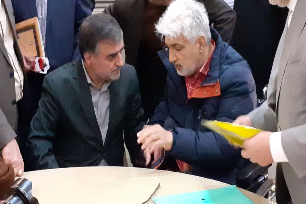 جانبازان و خانواده های معظم ایثارگران پیشرو حفظ ارزش های انقلاب هستند