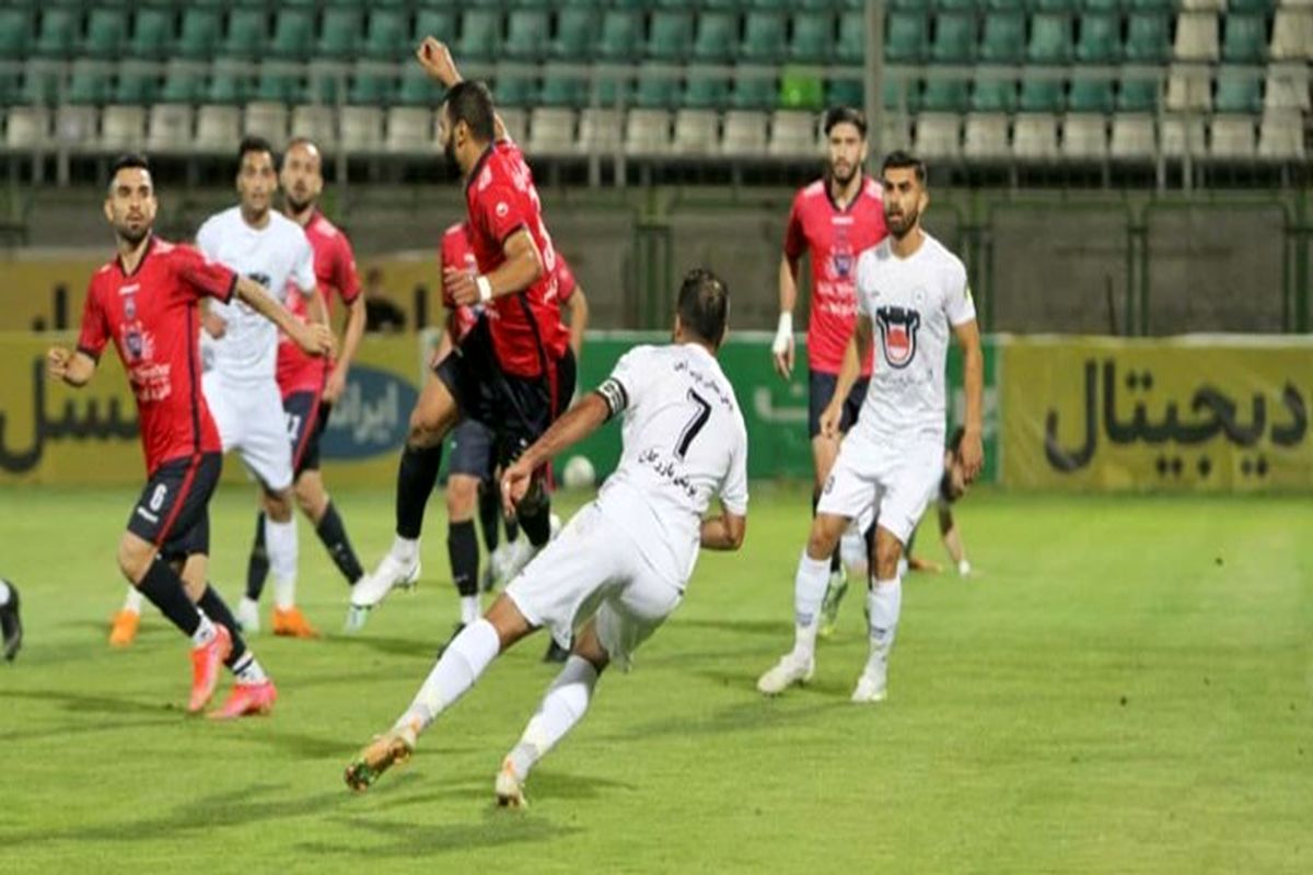 گاندوها با پیروزی به استقبال بهار رفتند/ ذوب آهن ۱ - ۰ نساجی مازندران