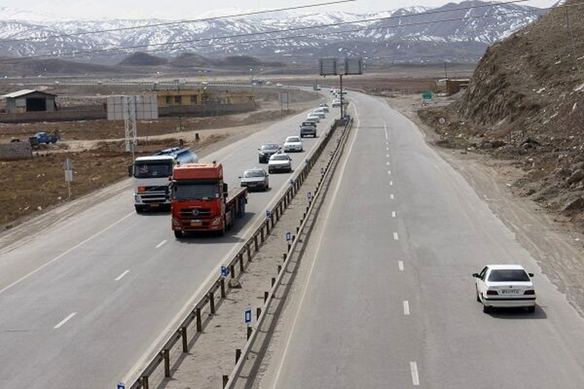 کاهش ۱.۱ درصدی تردد در محورهای برون‌شهری نسبت به روز قبل