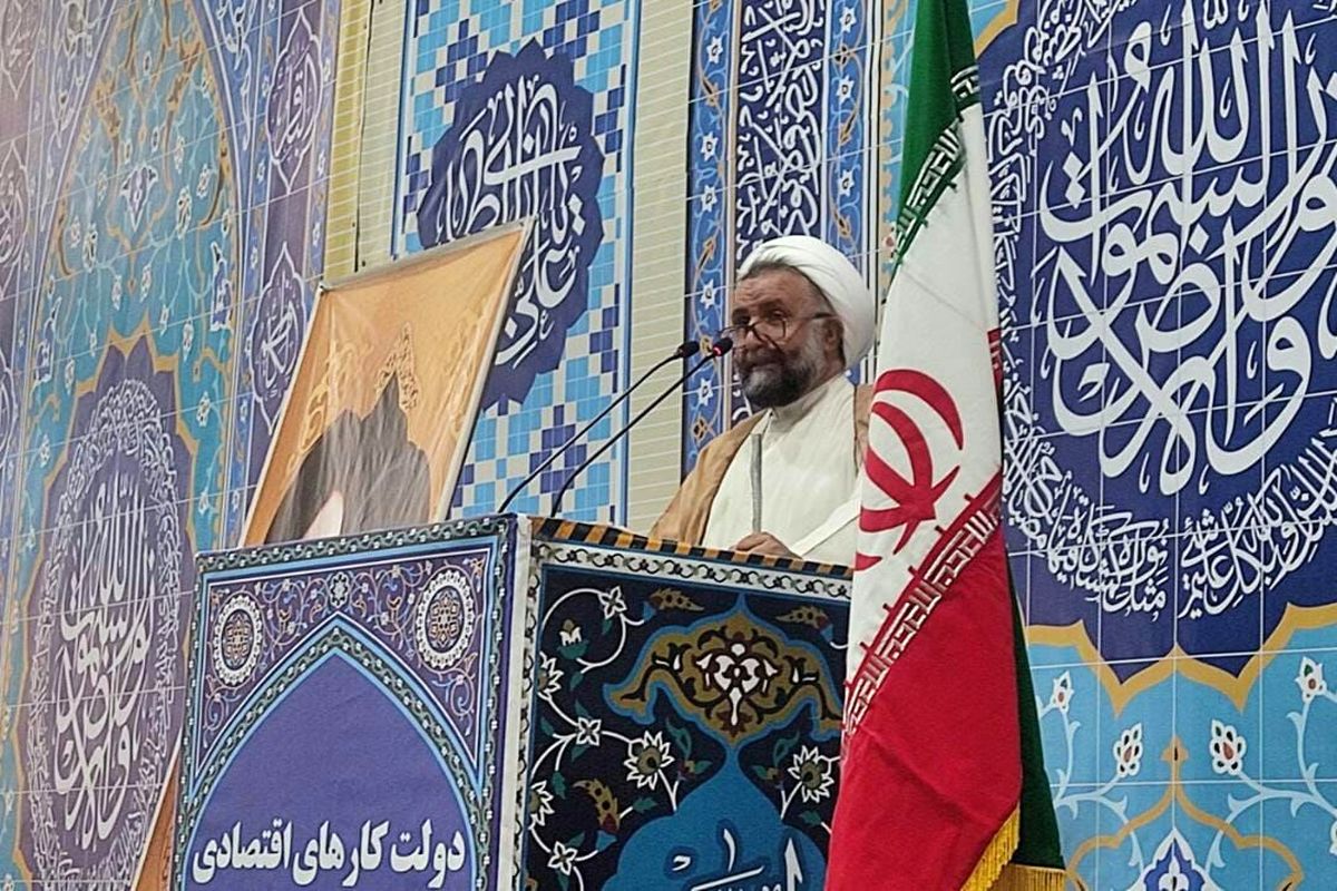 امام جمعه موقت شهرقدس: حضور مردم درهمایش «سلام فرمانده» حرکتی ارزشمند و تحسین برانگیز است