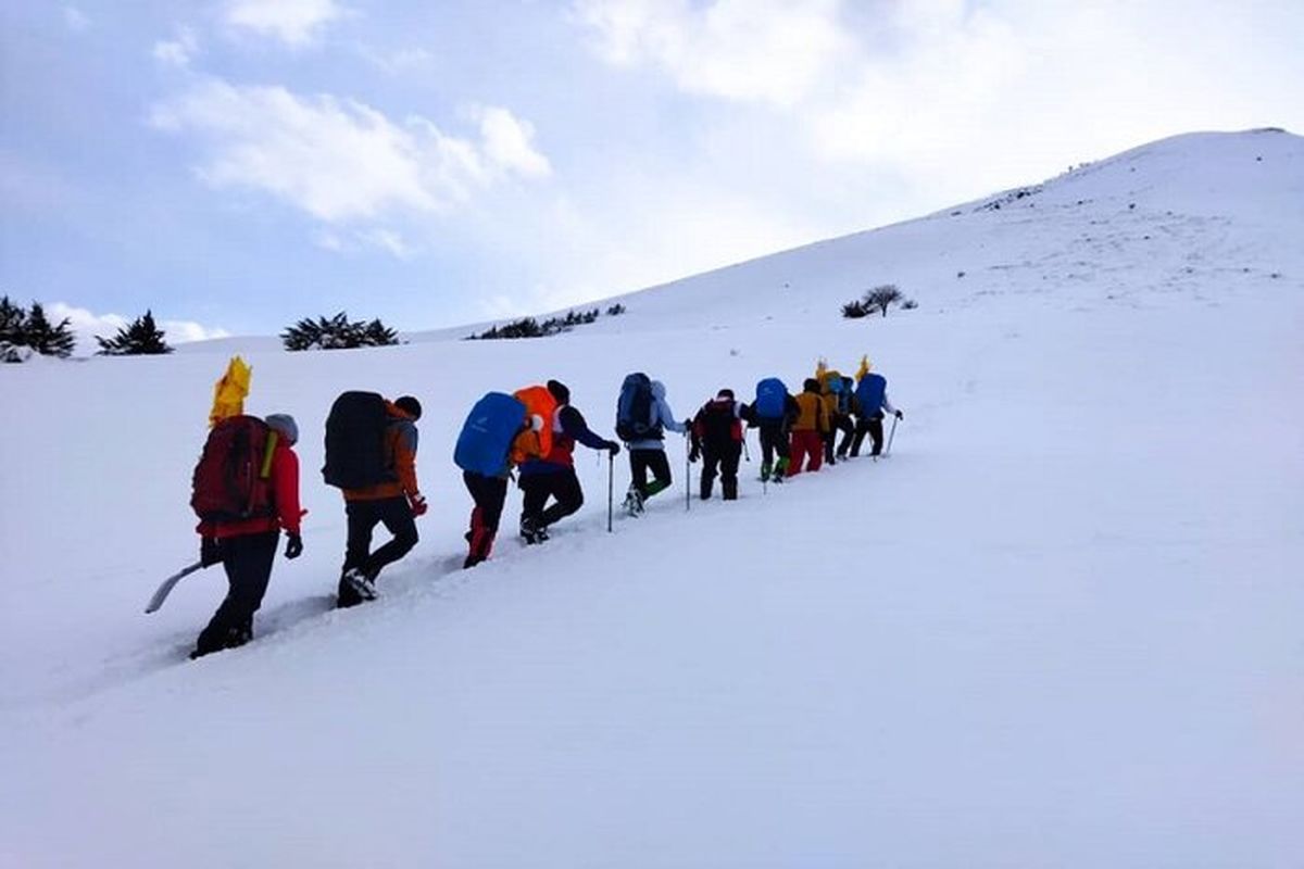 خیر کردستانی بالغ بر یک میلیارد ریال برای تجهیز پایگاه کوهستان سنندج هزینه کرد