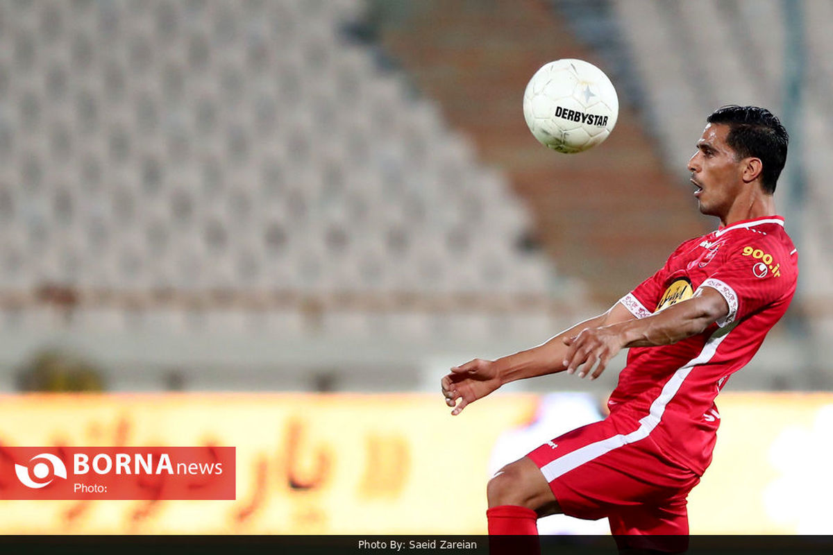 تصویری جالب مدافع گلزن پرسپولیس کنار آچار فرانسه سرخ ها