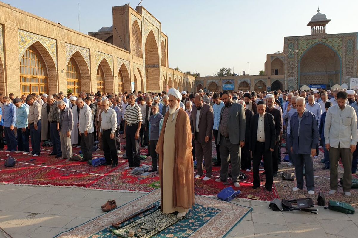 نماز عید سعید قربان در مسجدالنبی قزوین اقامه شد