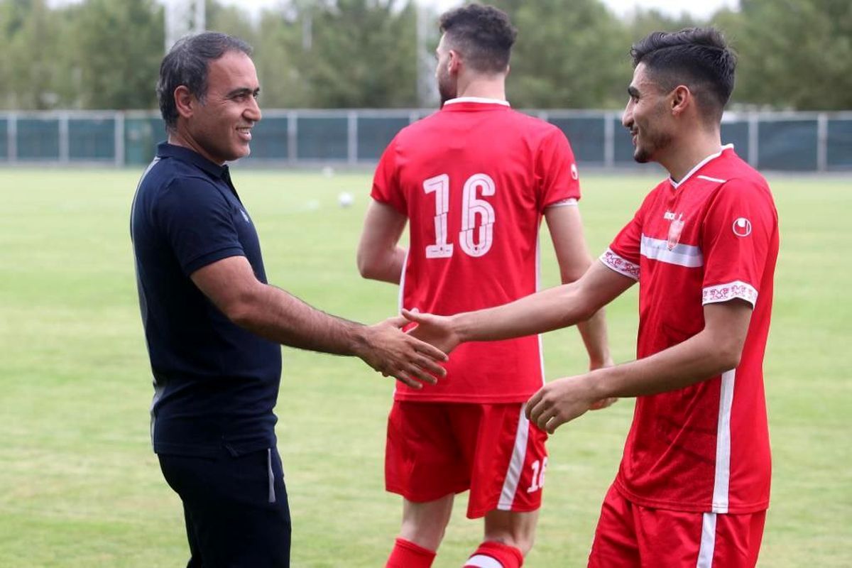 رونمایی از ستاره جدید پرسپولیس در فولادشهر