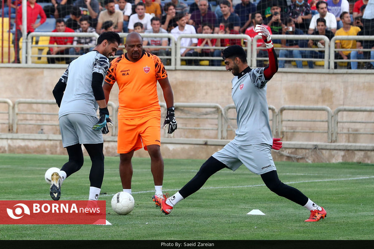 بمب انرژی ننکا برای گلرهای پرسپولیس