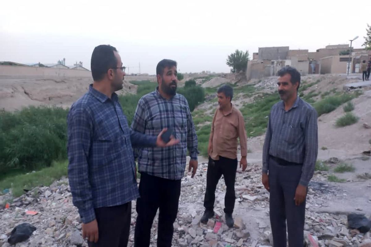 حضور میدانی بخشدار جهادی در روستاهای بخش مرکزی شهرستان قرچک