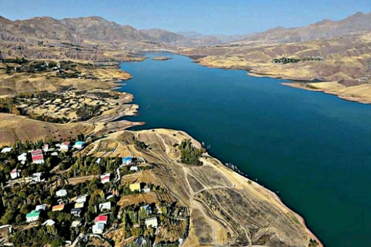 طرح آبرسانی به ۱۴ شهر و ۱۹۴ روستای استان قزوین بزودی کلید خواهد خورد