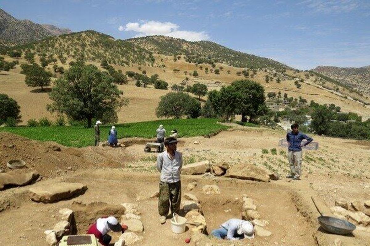 کشف اشیای۴۵۰۰ ساله در کهگیلویه و بویراحمد