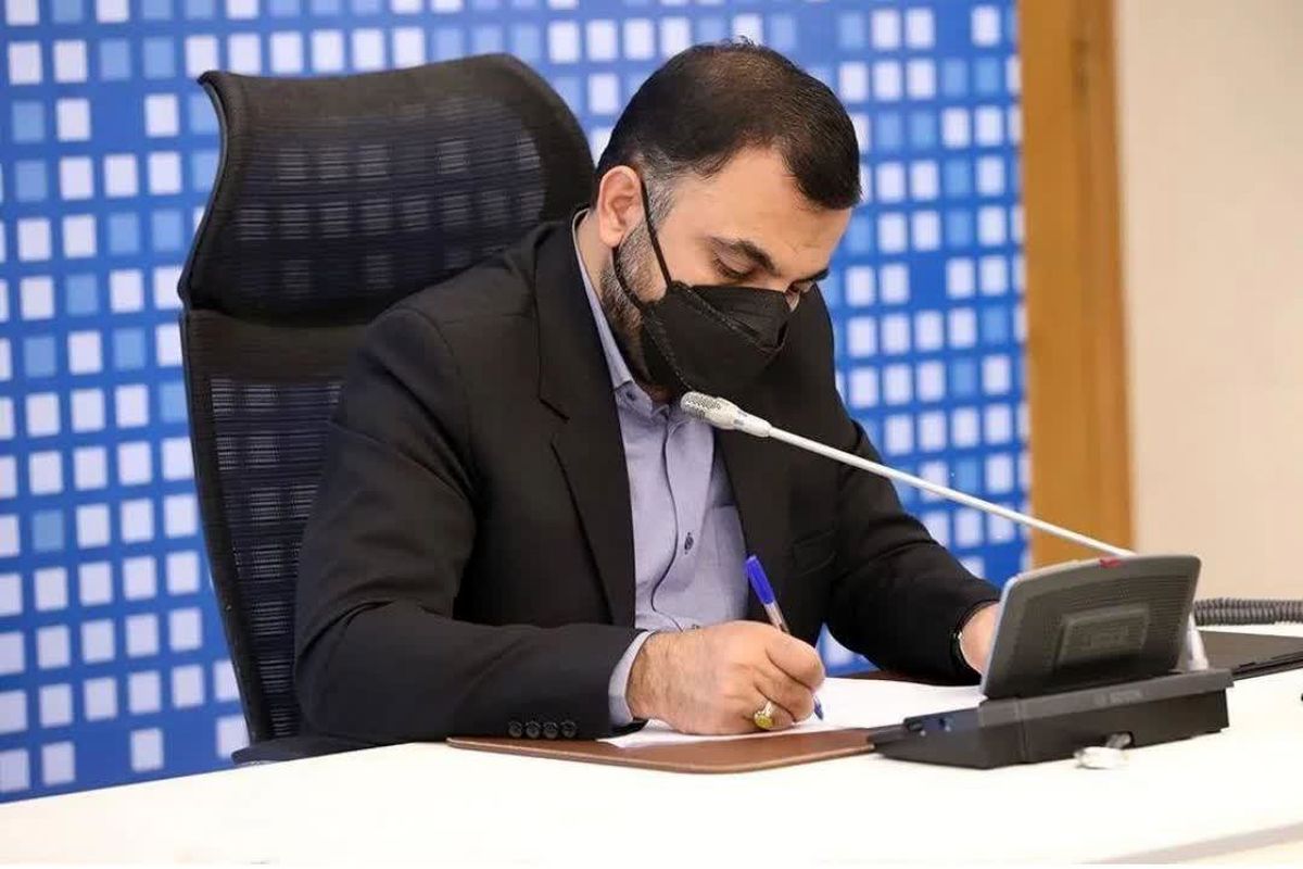 بررسی نامۀ عجیب منتشر شده از وزیر ارتباطات در فضای مجازی