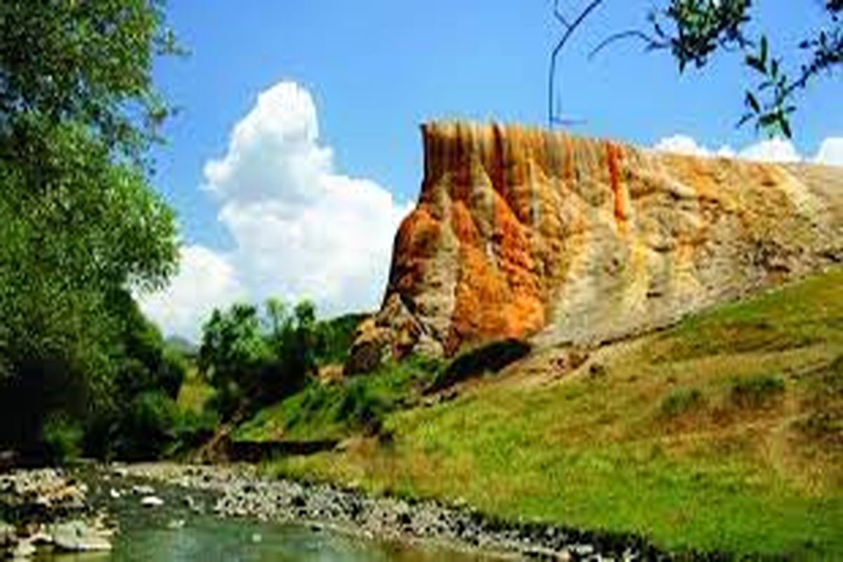 «چشمه کانی گراوان » چشمه مرموز و زیبای سردشت