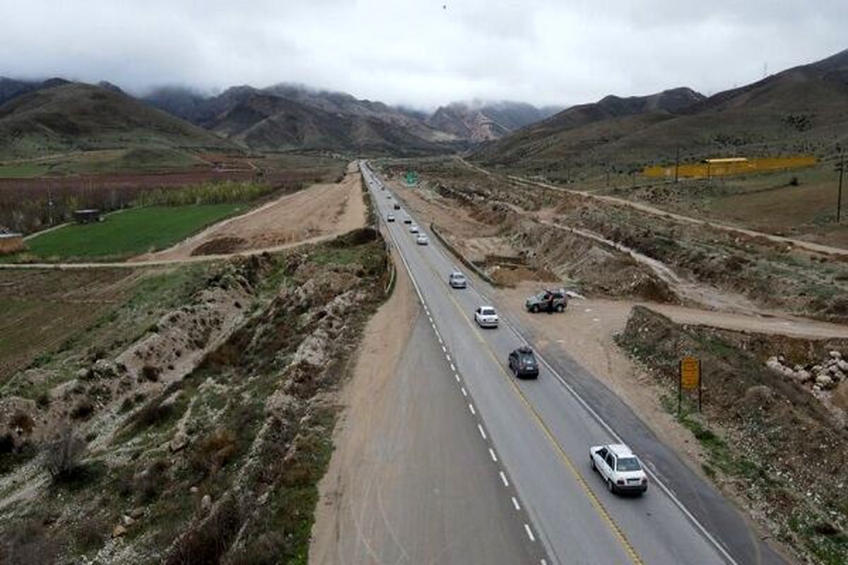 تردد روان در محورهای چالوس، هراز و فیروزکوه