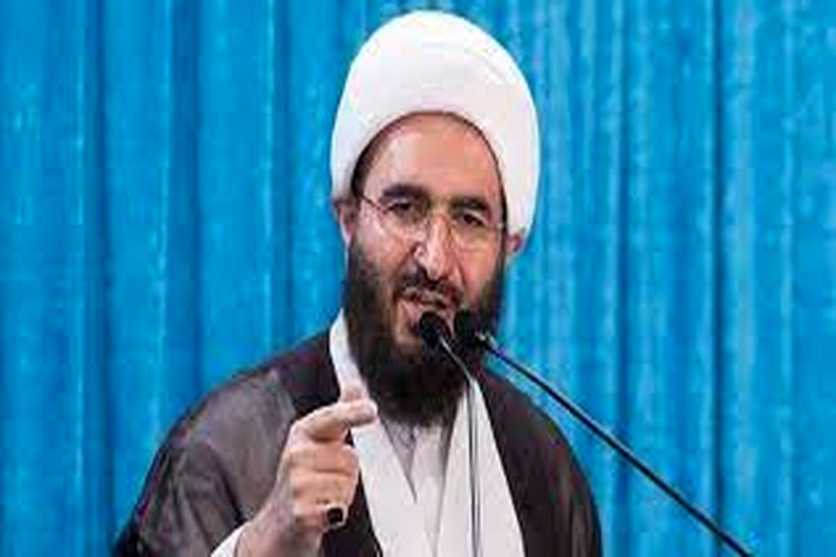 امام جمعه موقت تهران: برای عملی شدن شعار سال راهی جز کاهش مداخله دولت در اقتصاد نداریم