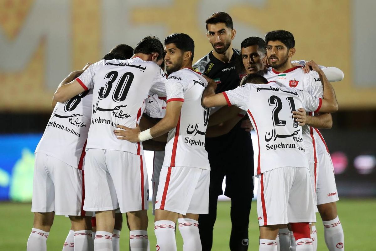 قاسم دهنوی: پرسپولیس مانند مار زخمی است/ در حق مسی‌ها کم‌لطفی می‌شود