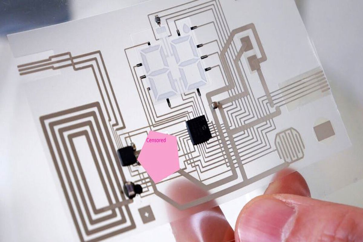 آب جایگزین مواد شیمیایی خطرناک در ساخت قطعات الکترونیکی می شود