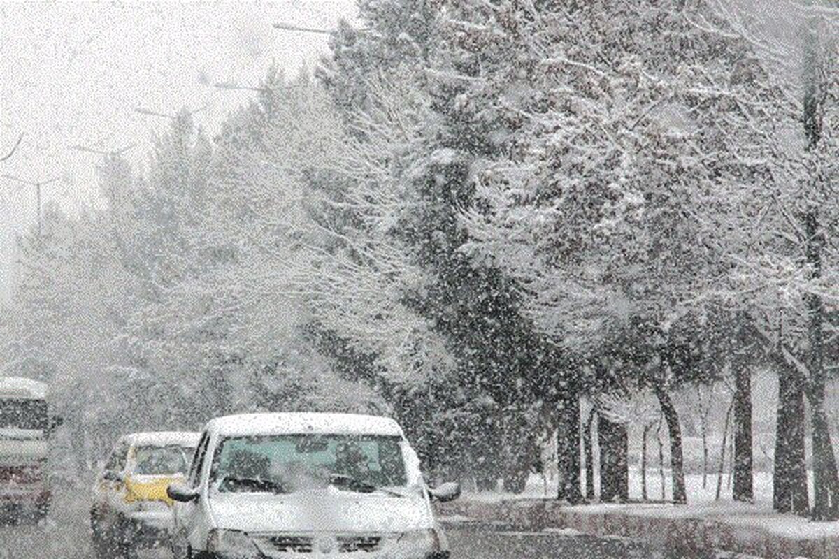 بارش باران و برف در محورهای مواصلاتی کشور