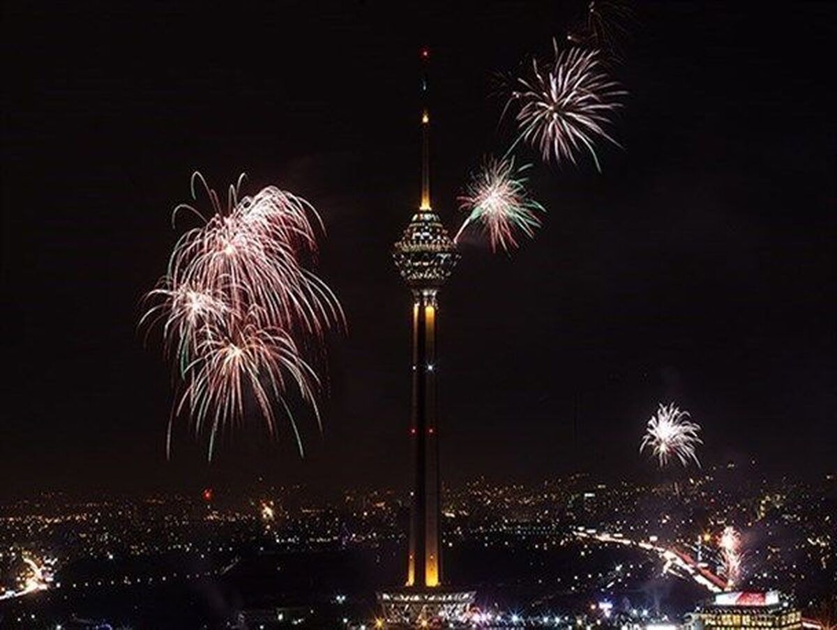 آسمان ایران شب ۲۲ بهمن نور افشانی می شود