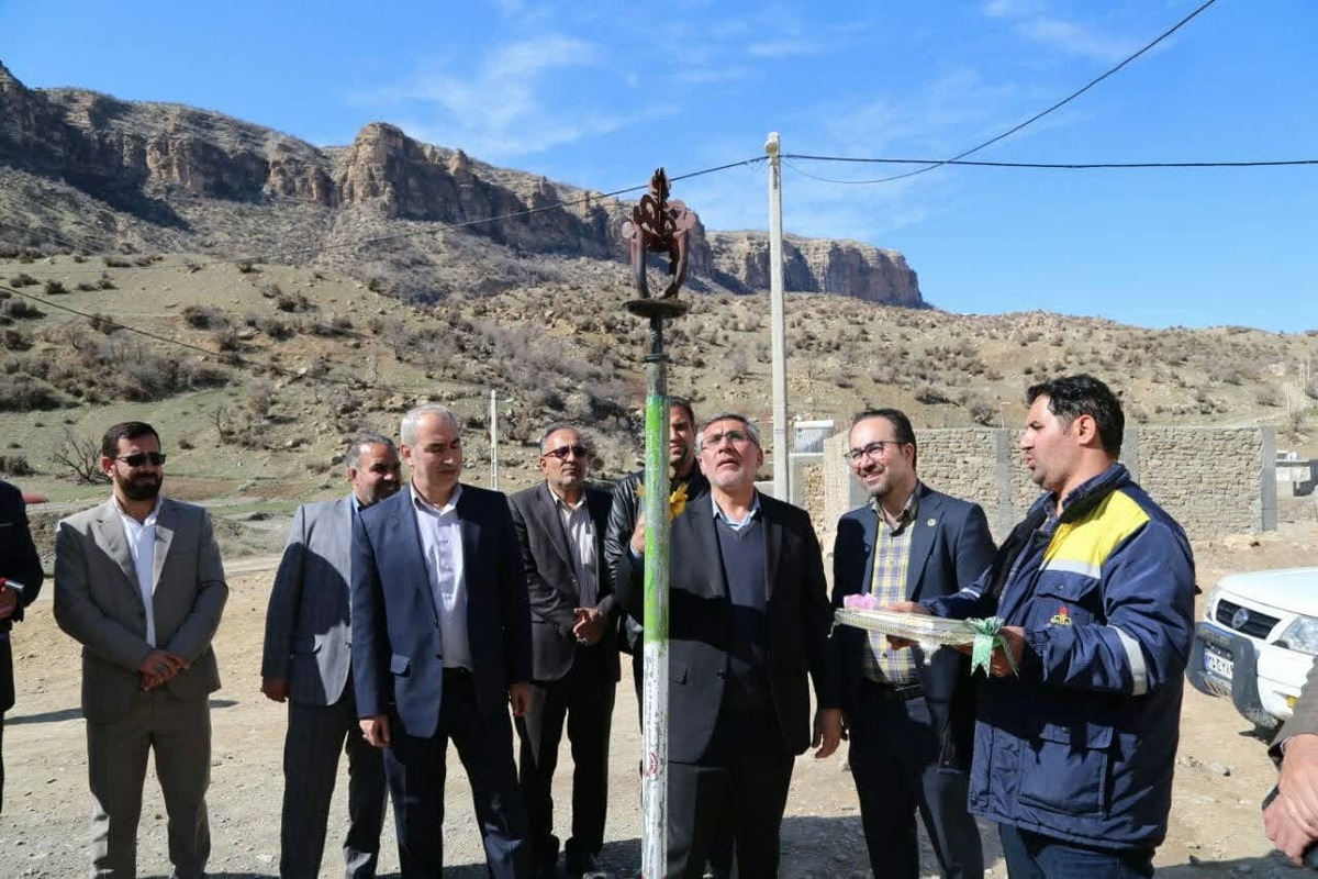 مشعل گاز در ۱۰ روستای زردلان سردسیر هلیلان روشن شد