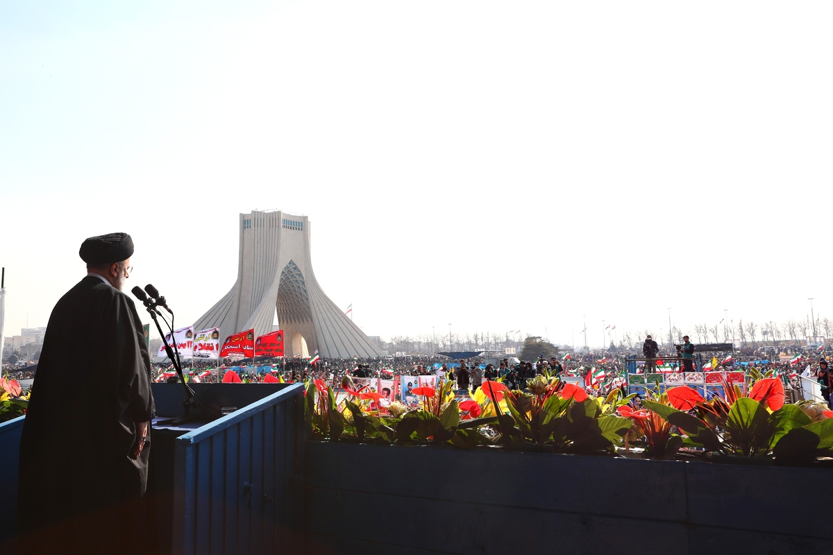 رئیسی: راهپیمایی 22 بهمن پاسداشت گفتمانی است که امروز و آینده ایران را رقم می‌زند