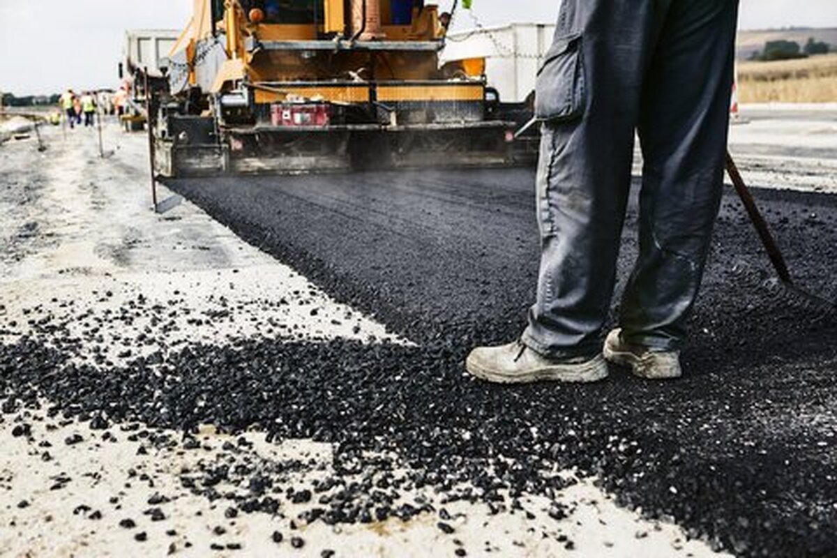 آسفالت ۶۰ هزار و ۸۲۶ مترمربع از معابر شهر کرمان در دی‌ماه