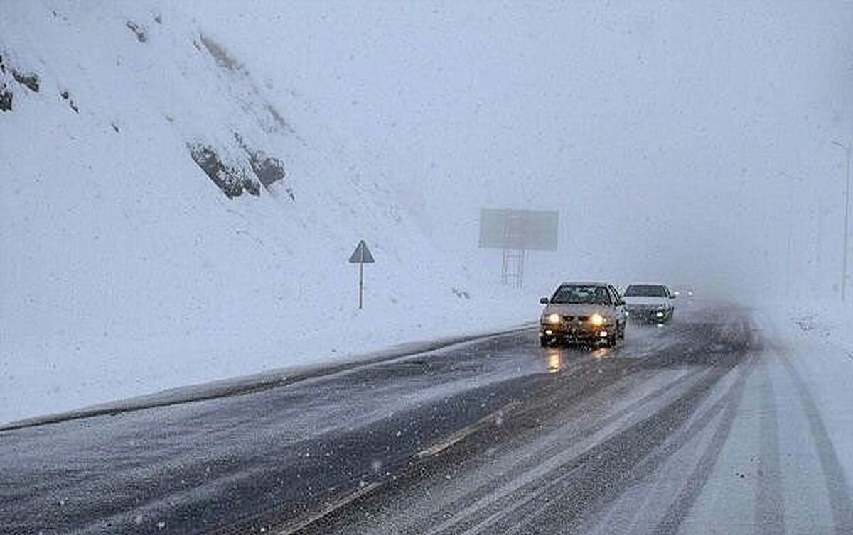 بارش برف و باران در جاده‌های ۹ استان کشور