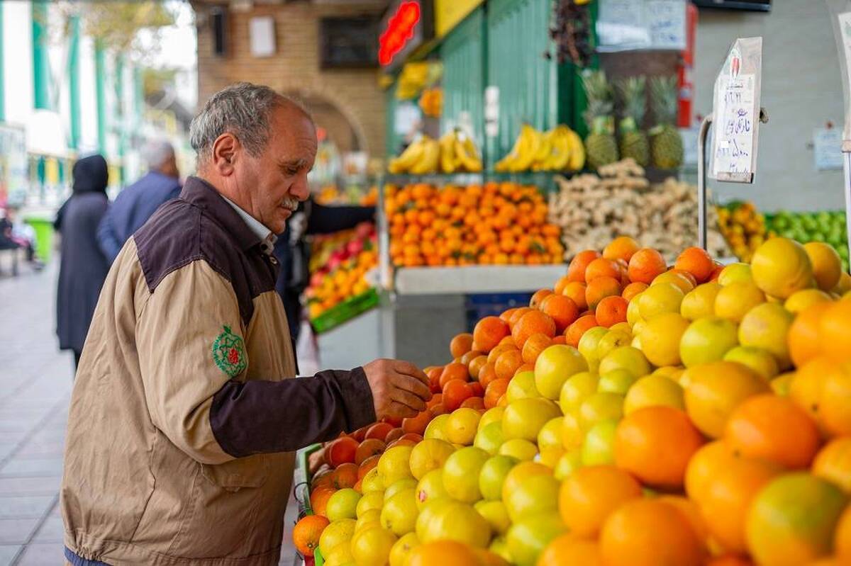 قیمت انواع میوه در میادین و بازارهای میوه و تره بار در آستانه نوروز اعلام شد