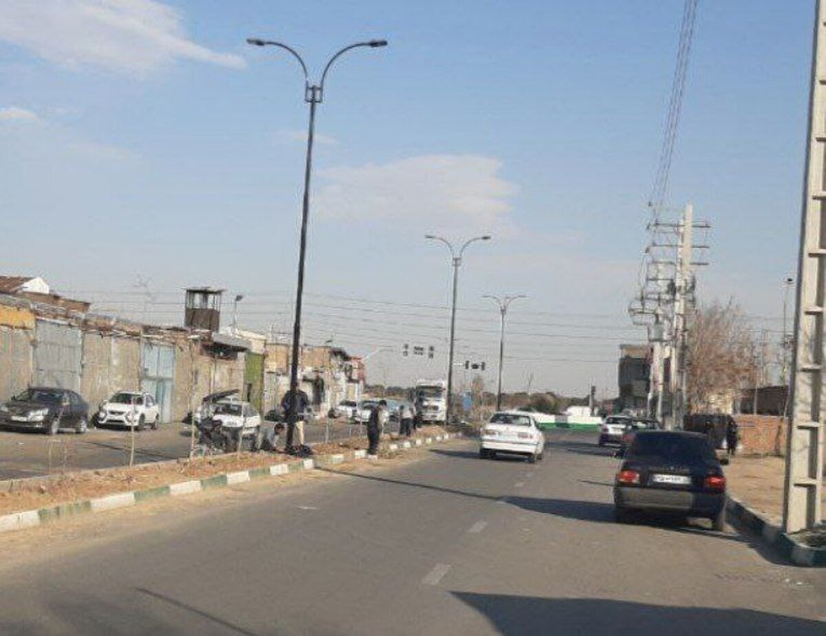 روشنایی خیابان شهید گلشنی روستای خیرآباد شهرستان ری تامین شد