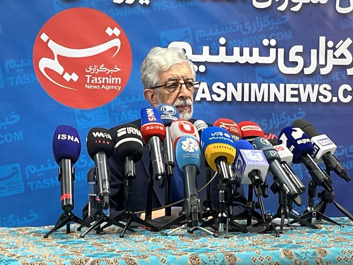 حدادعادل: دهنوی انصراف نداد که نفر آخر وارد لیست شود