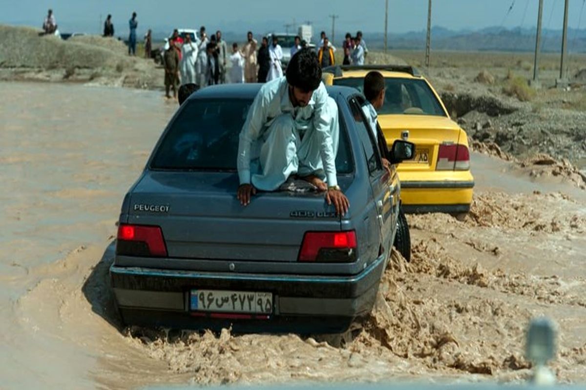 راه ارتباطی ۴۱ روستای قصرقند مسدود شد