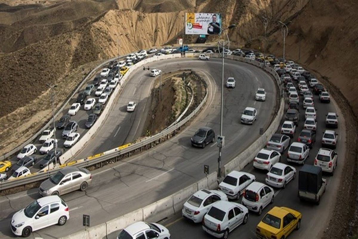 احتمال ریزش سنگ و پرهیز از تردد غیرضرور در جاده کرج_چالوس