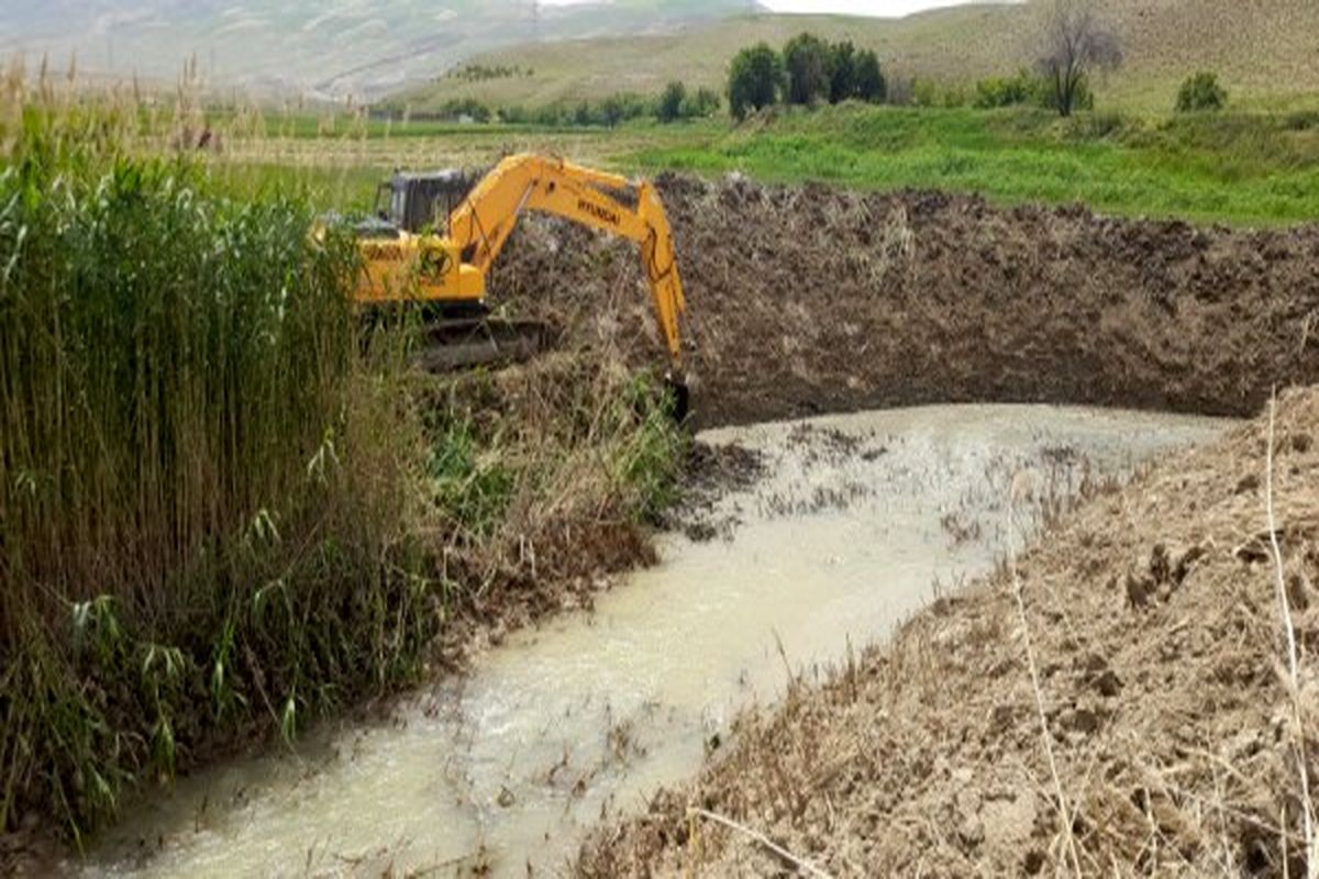 لایروبی بخش هایی از رودخانه اترک در خراسان شمالی آغاز شد