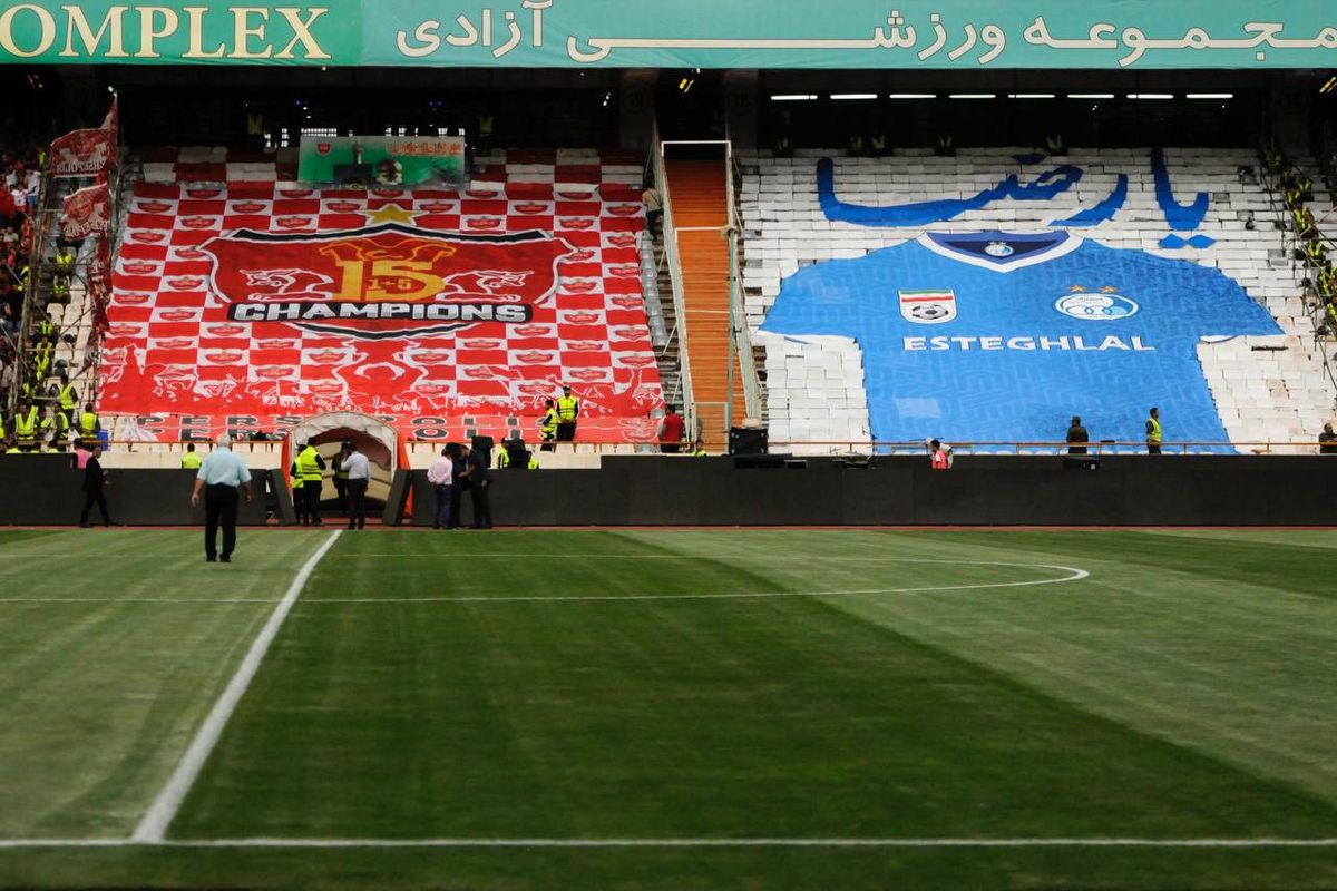 حواشی دربی ۱۰۱/ استقبال از بیرانوند با فحش، سنگ و بطری آب/ مربی پرسپولیس مصدوم شد/ اشتباه عجیب گلر استقلال