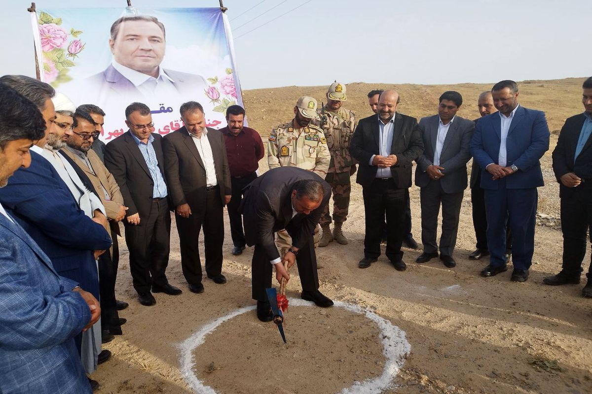 راه دسترسی به بازارچه هلاله شمالی کلنگ زنی شد