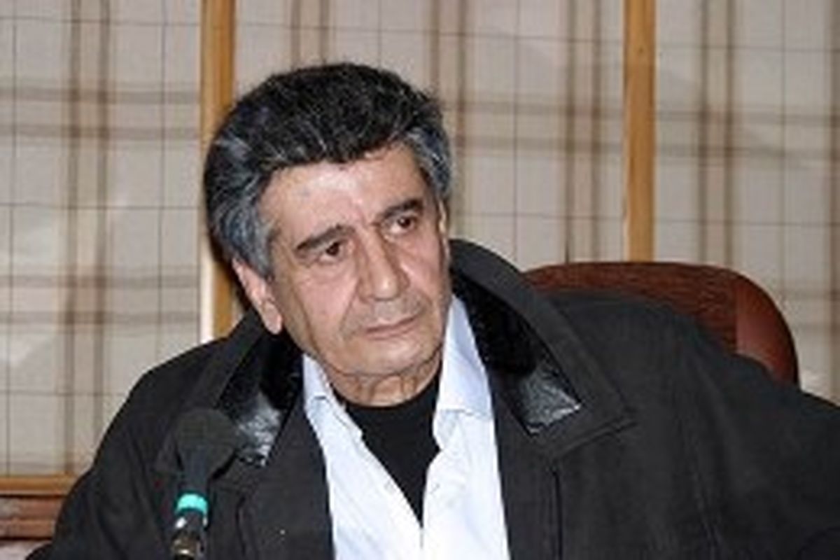 منوچهر والی‌زاده در بیمارستان بستری شد