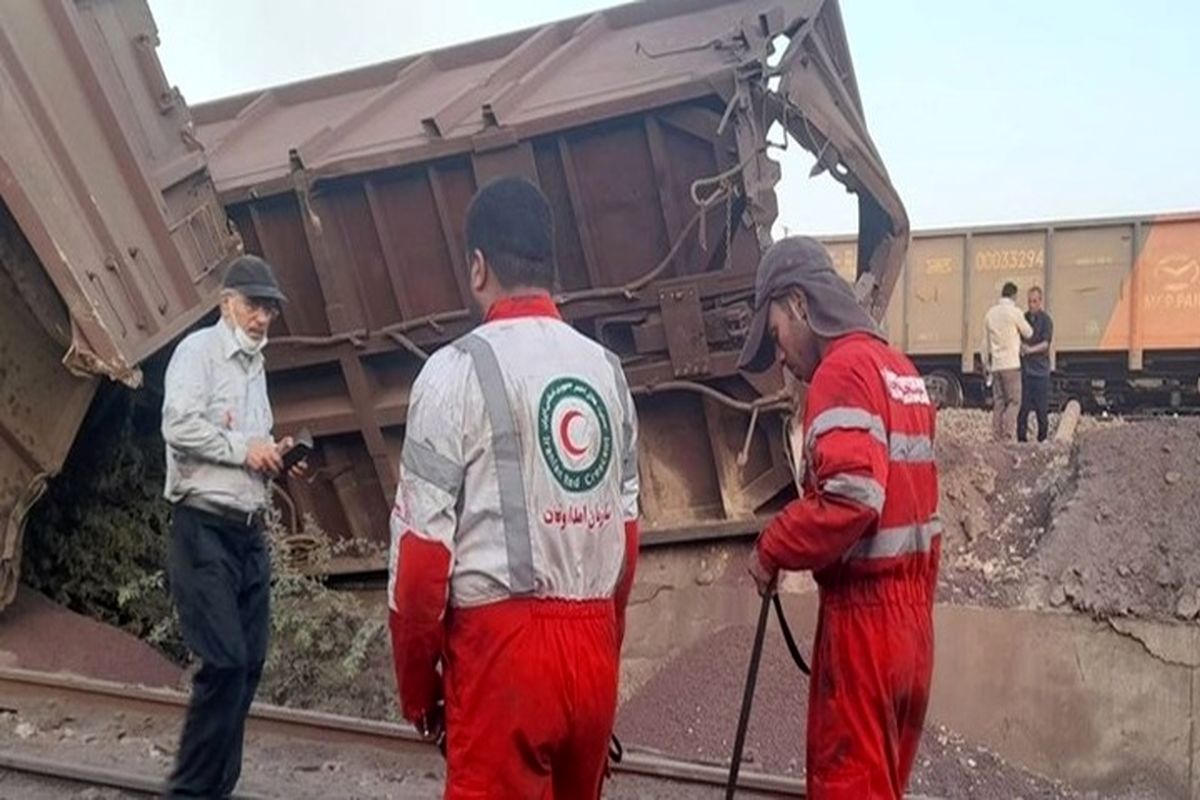 سانحه برای قطار باری در بندرعباس جان راننده قطار را گرفت