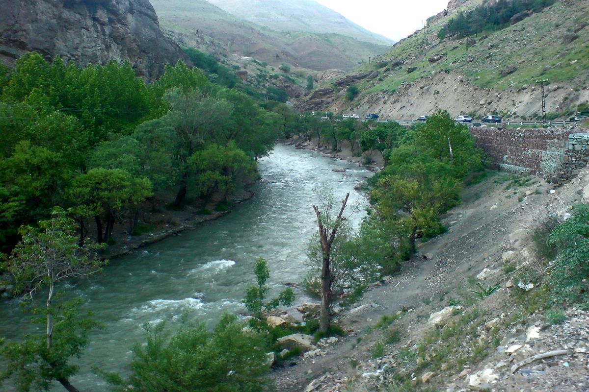 سند مالکیت رودخانه کرج به نام دولت صادر شد