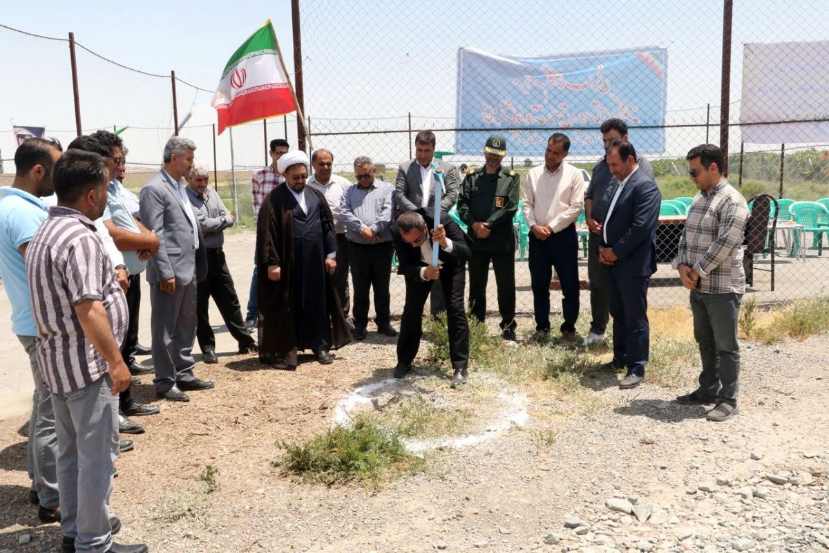 کلنگ زنی اولین خانه نشاط و تندرستی در روستای انگنه در آذربایجان‌غربی