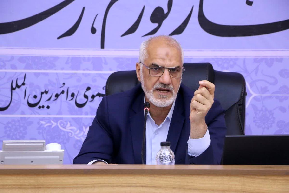 استاندار خوزستان تاکید کرد: استفاده از امکانات دولتی برای تبلیغات کاندیداهای انتخابات ممنوع است / مردم به کوری چشم دشمن انتخابات با شکوهی را رقم خواهند زد