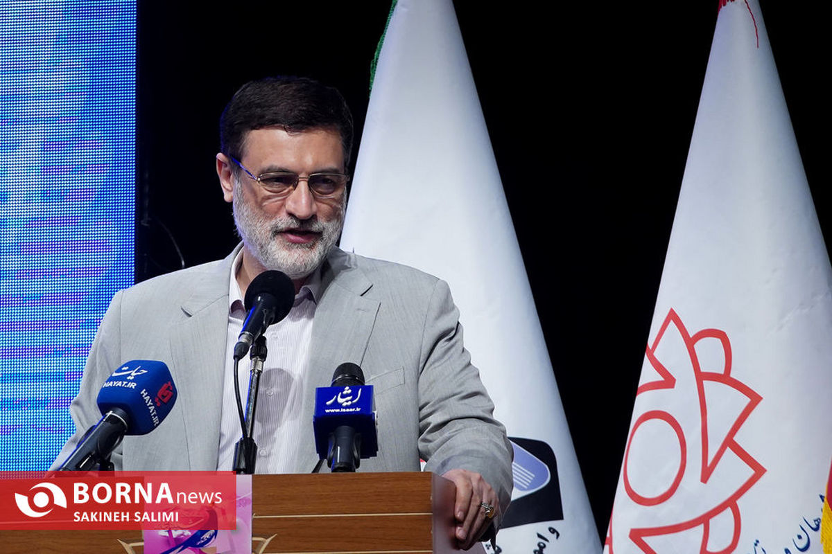 قاضی زاده هاشمی: واردات خودروی جانبازان بالای ۵۰ درصد  بدون پرداخت سود بازرگانی انجام می شود