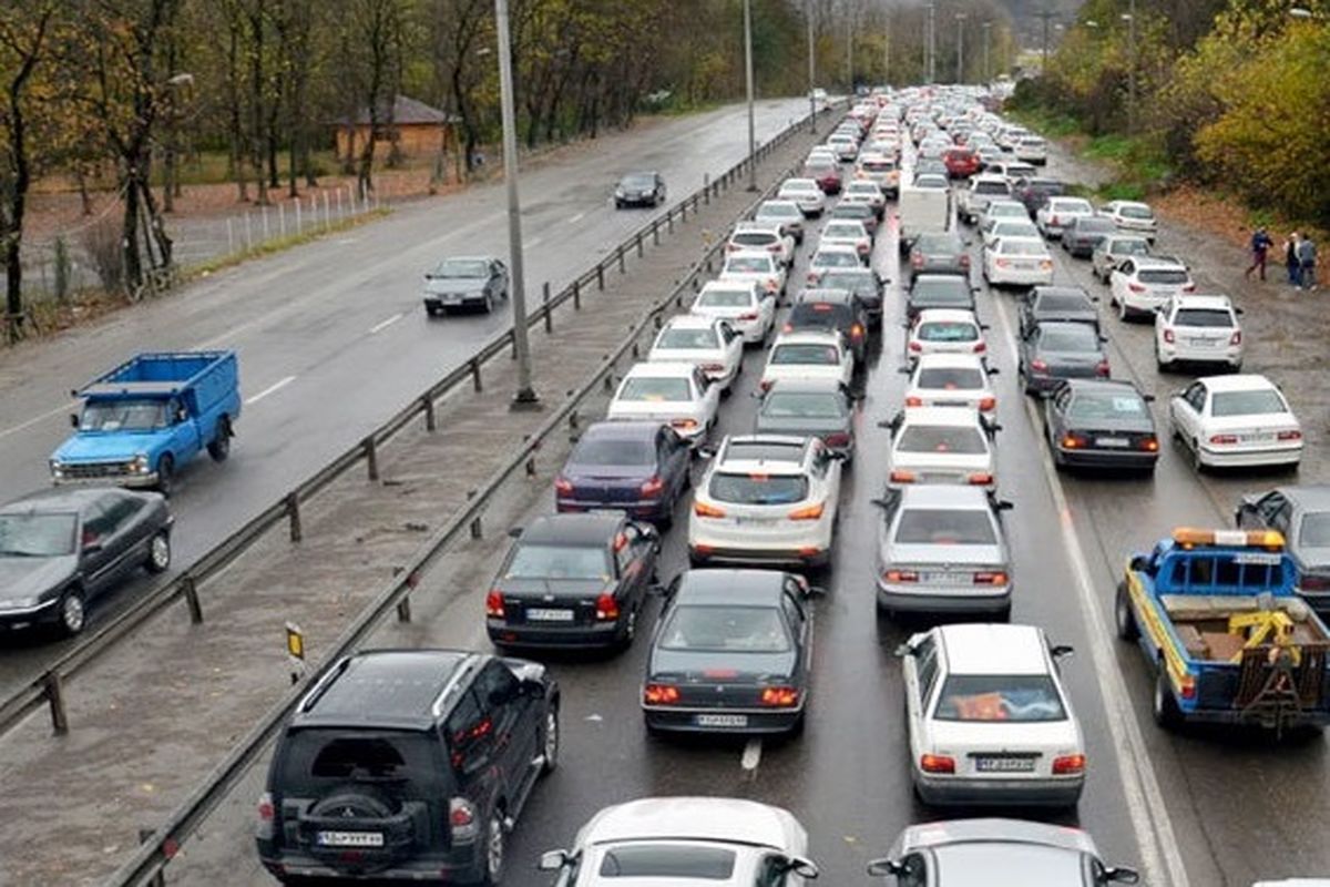 ترافیک روان و پرحجم در جاده‌های گیلان