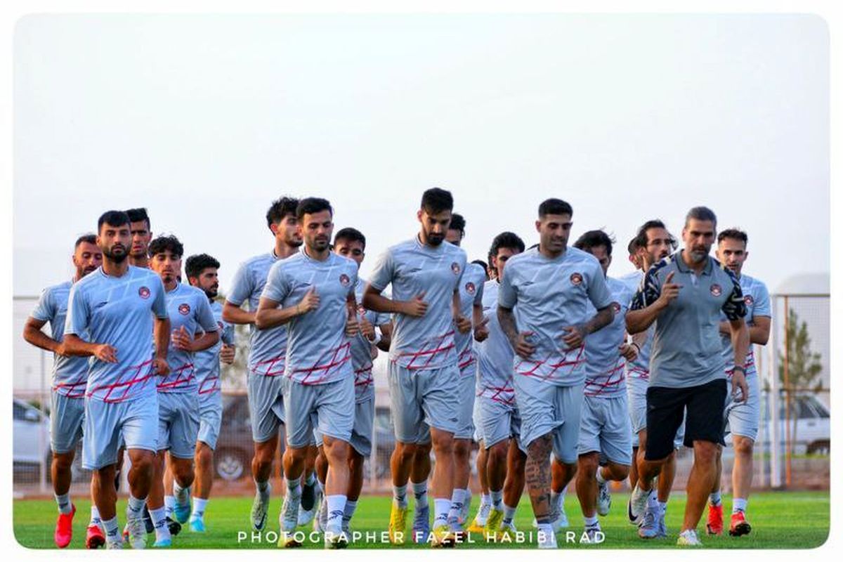 آغاز دور جدیدِ تمرینات مس کرمان از عصر امروز / سفر مسی‌ها به تهران برای انجام آزمایشات ایفمارک