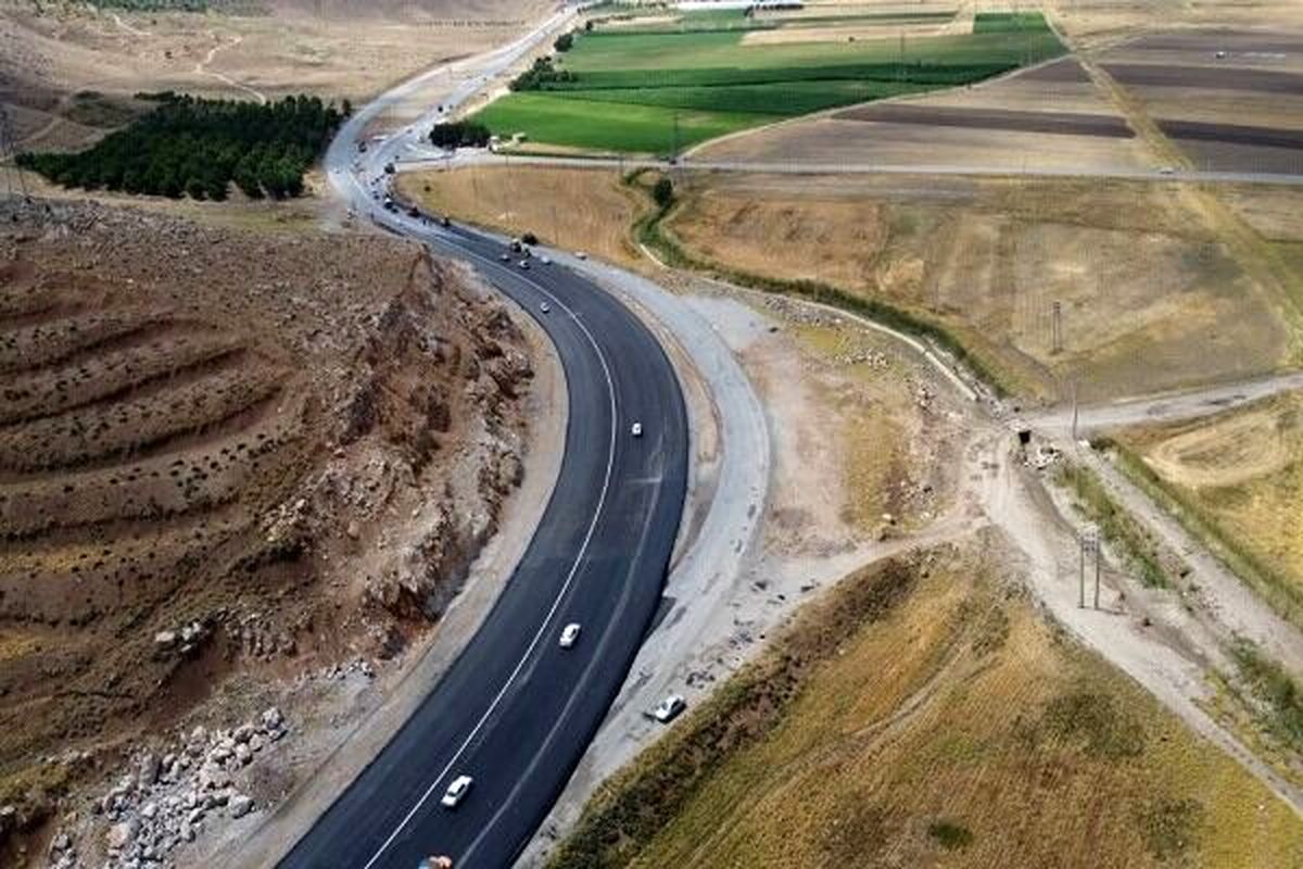 متر به متر بهره‌برداری از این جاده برای چهارمحال و بختیاری اهمیت دارد