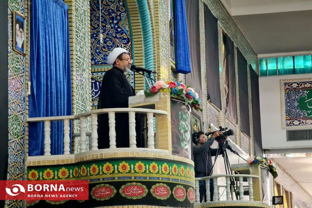 امام جمعه کرمان: نباید در اردوگاه دشمن در کربلا دوم یا سوم قرار بگیریم