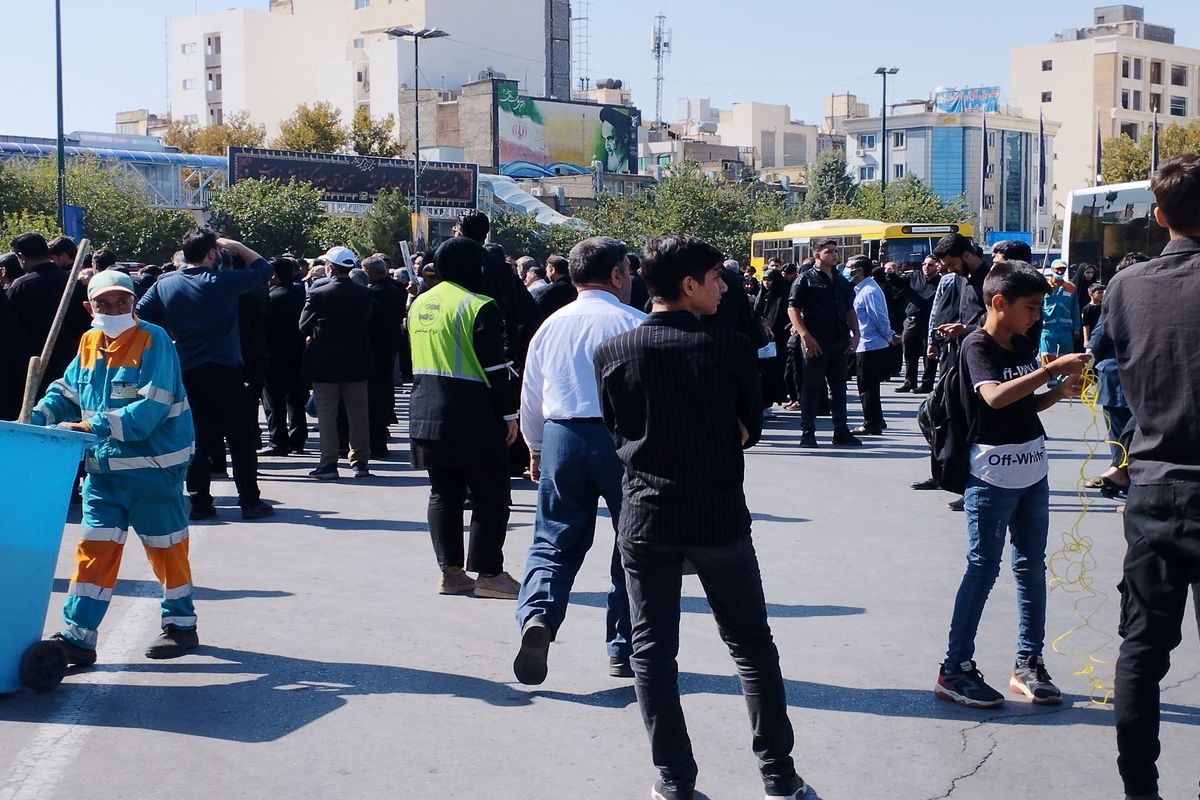 خدمت رسانی اعضای دوام ثامن در روز اربعین حسینی