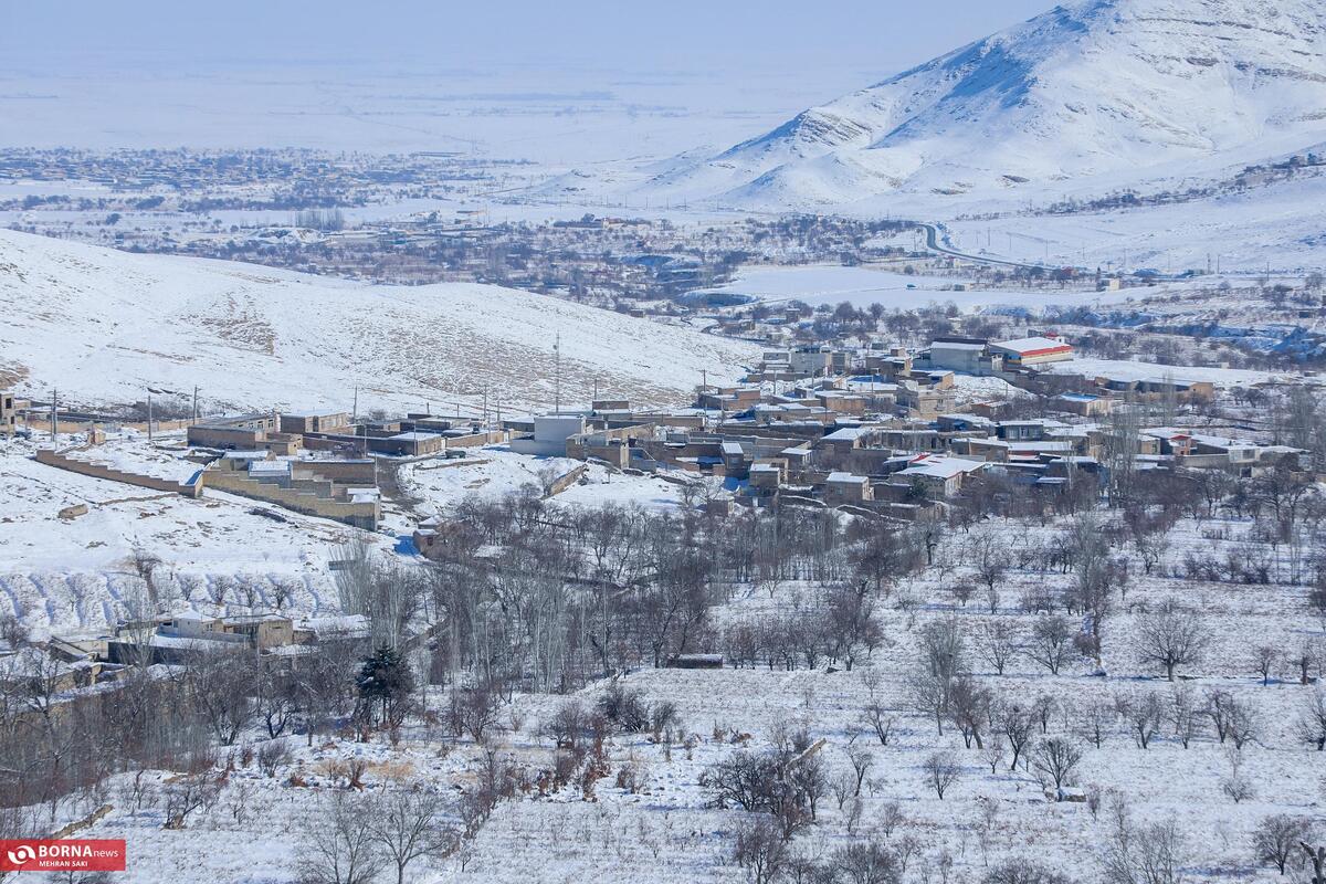 طبیعت برفی روستای تاریخی هزاوه