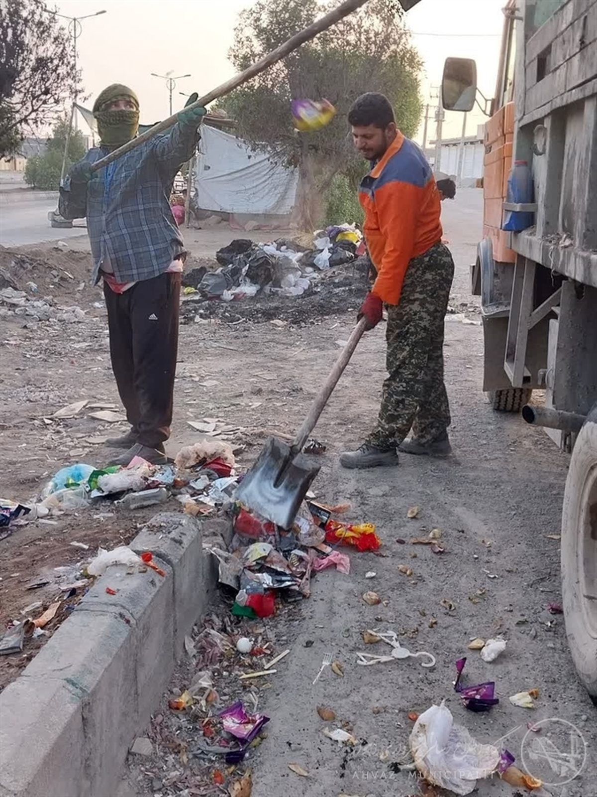 آغاز طرح جمع‌آوری نخاله‌ها در هشتگرد