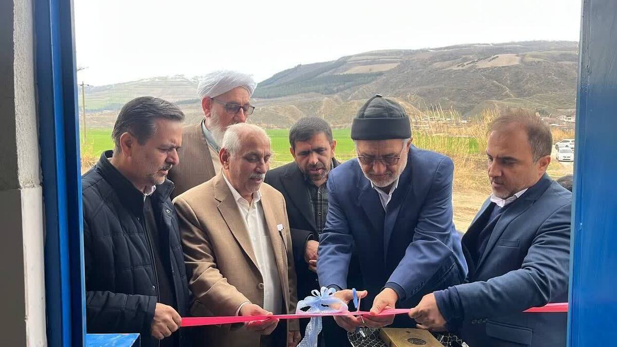 بهره مندی مردم کلاله از طعم شیرین آبرسانی در طلیعه انقلاب